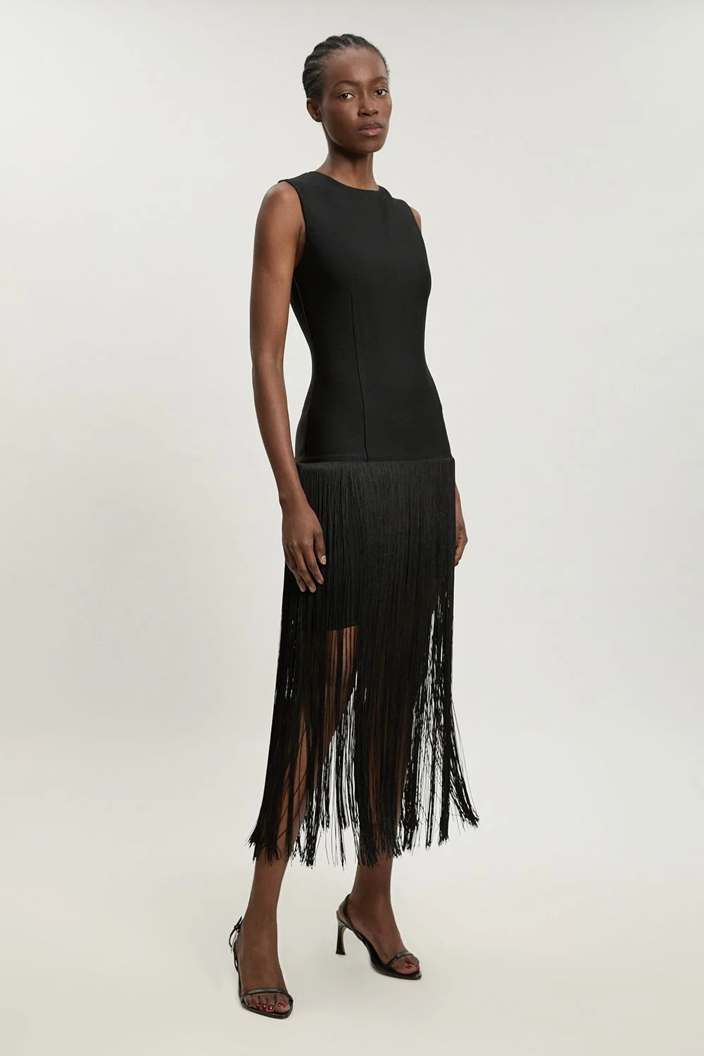 Figure Form Bandage Tassel Hem Knitted Dress - 1