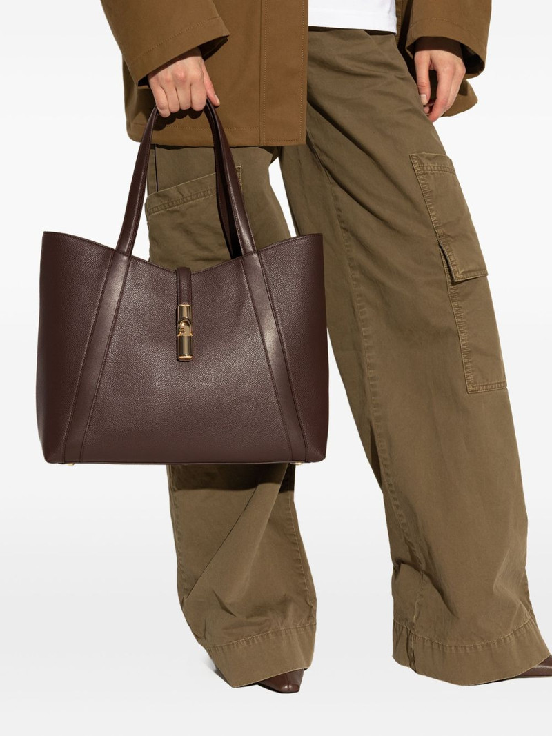 FURLA leather clasp tote bag outlook
