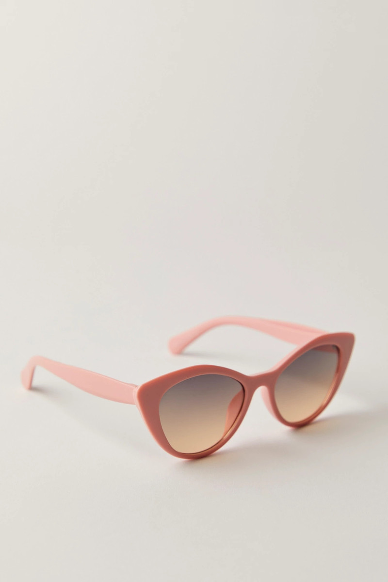 Laurel Cat-Eye Sunglasses 3