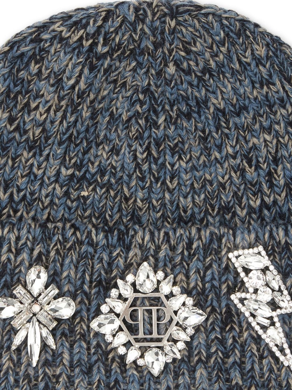 brooch-detail beanie - 3
