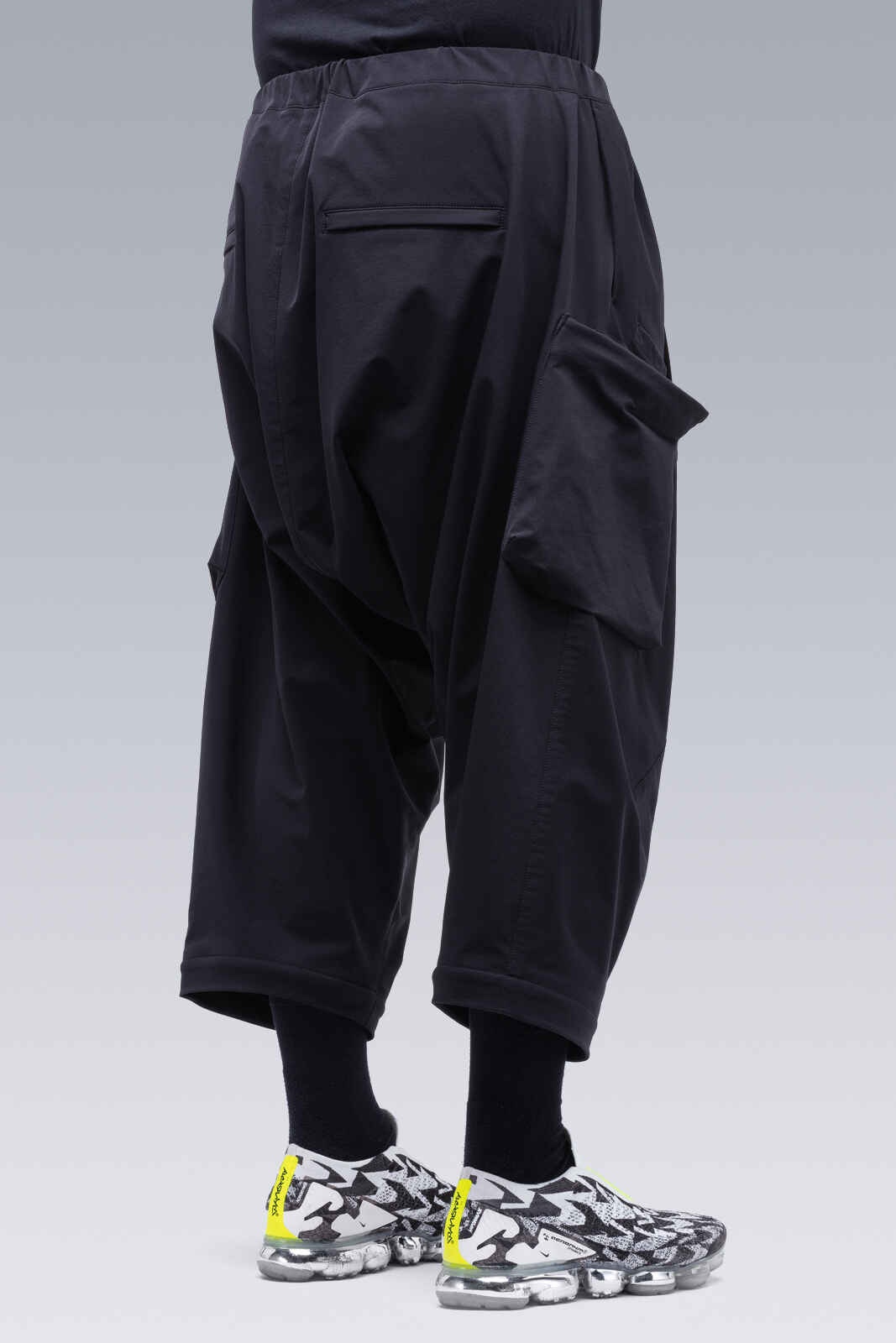 P30A-DS schoeller® Dryskin™ Ultrawide Drawcord Cargo Trouser Black - 10