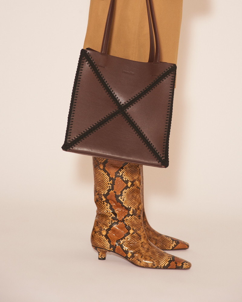 THE ORIGAMI TOTE - Tote bag - Dark brown/Black 4