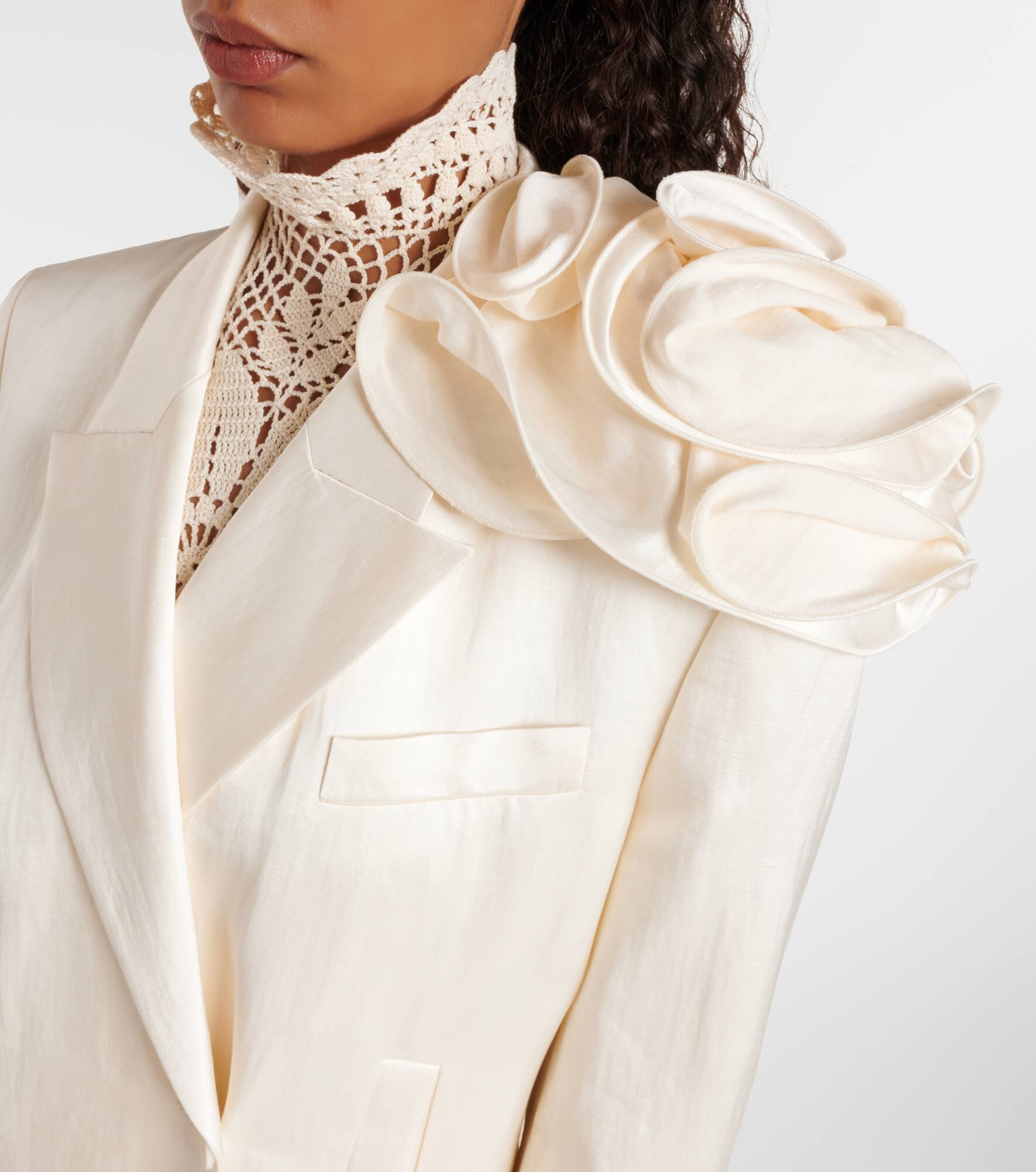 Floral-appliqué coat - 4