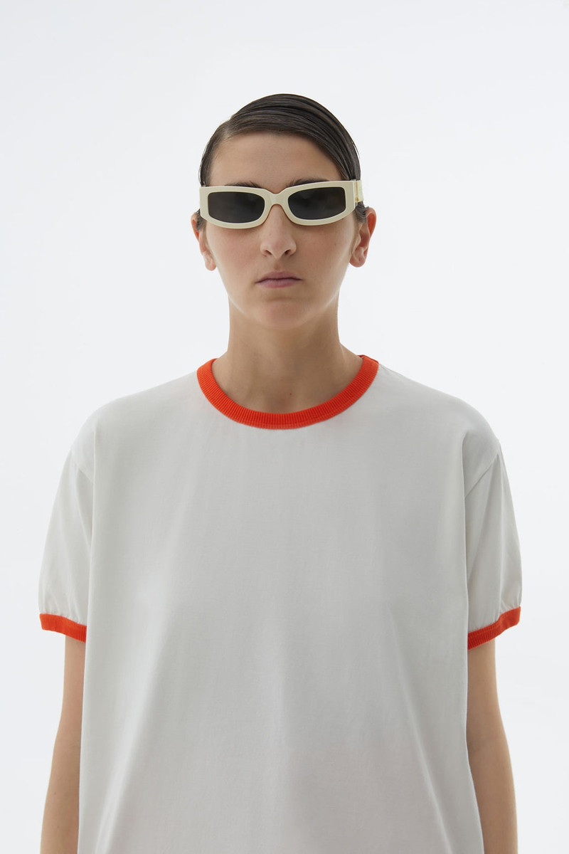 WHITE T-SHIRT WITH ORANGE PROFILES 4