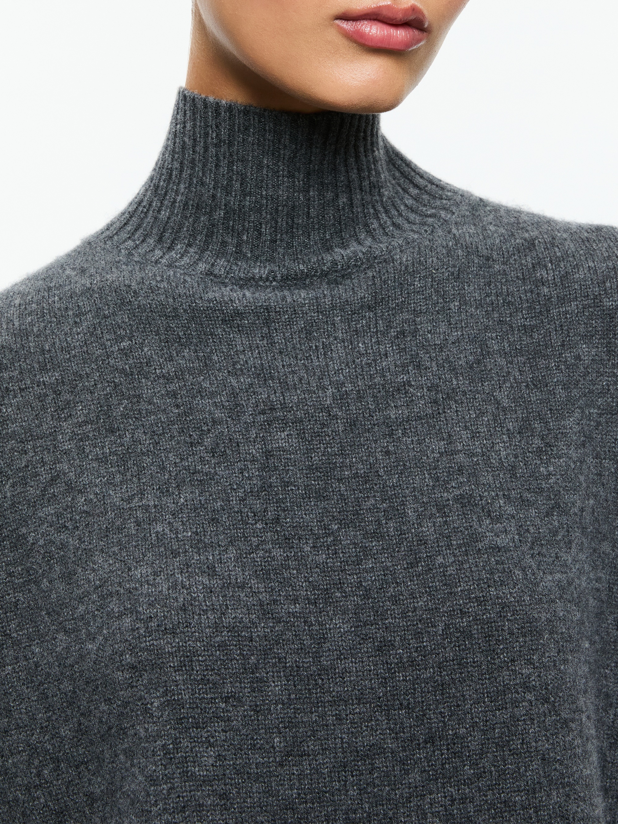 BARBRA TURTLENECK EASY PULLOVER - 5