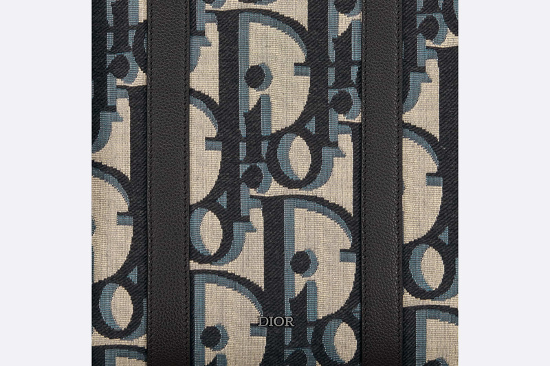 East-West Tote Bag 8