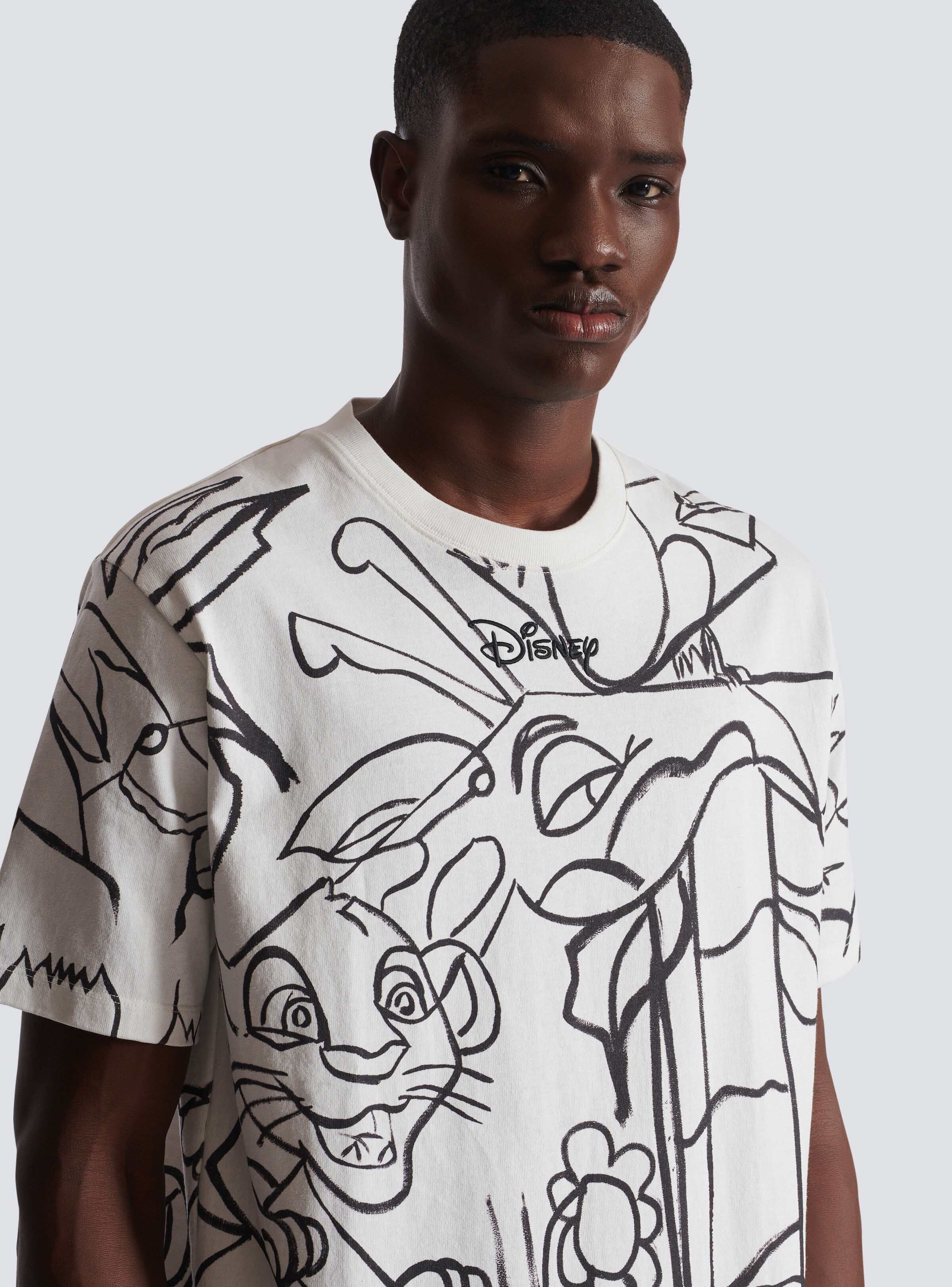 Disney x Balmain: The Lion King - Relaxed T-shirt with Enfant Précoce print - 7