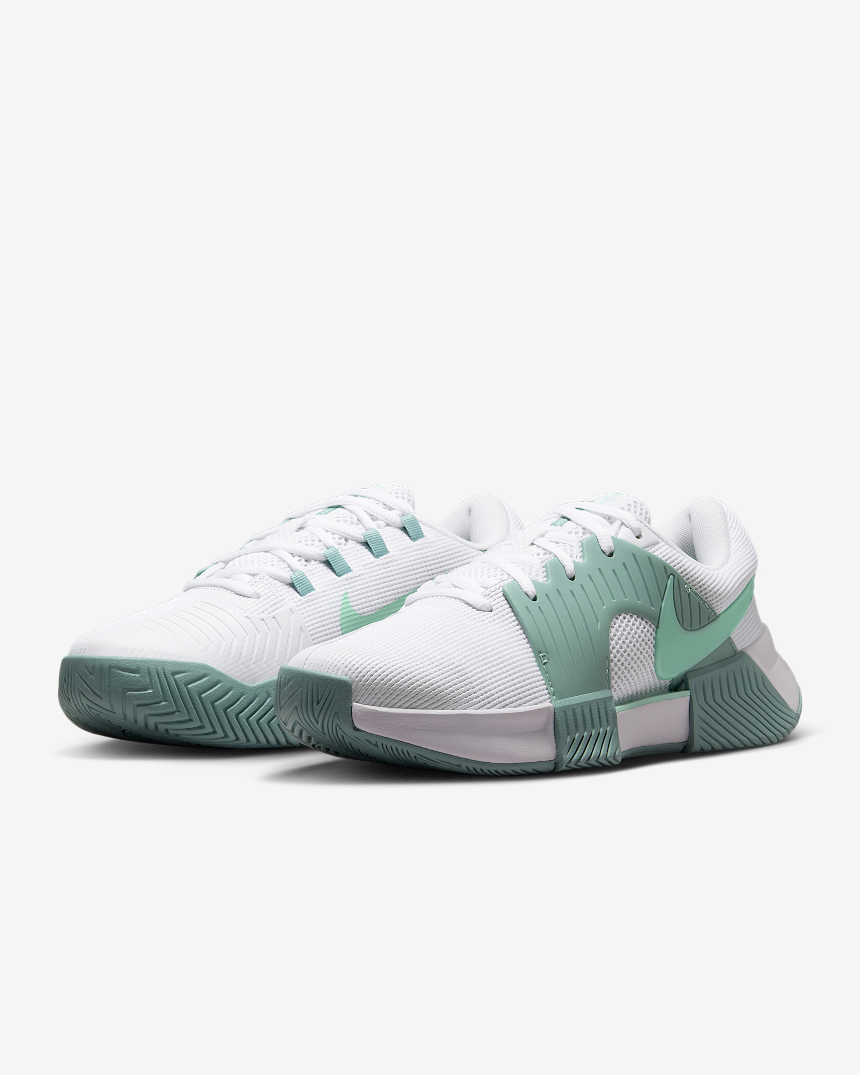 Nike Zoom GP Challenge 1 Women's Hard Court Tennis Shoes - 5