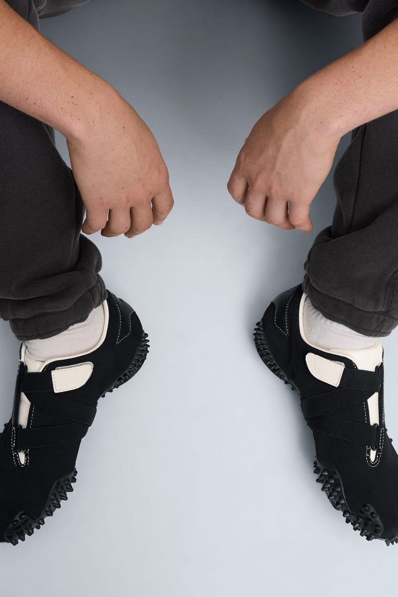 PUMA Mostro Icons Men's Sneakers outlook