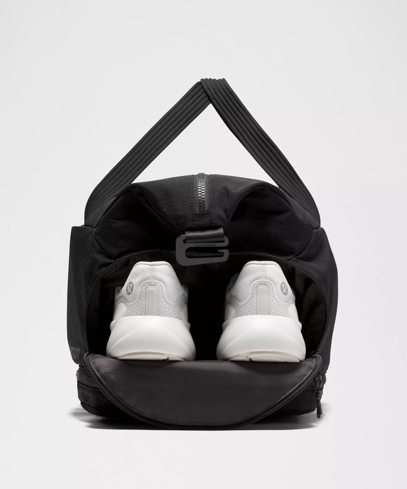 3-in-1 Gym Duffle Bag 30L 6