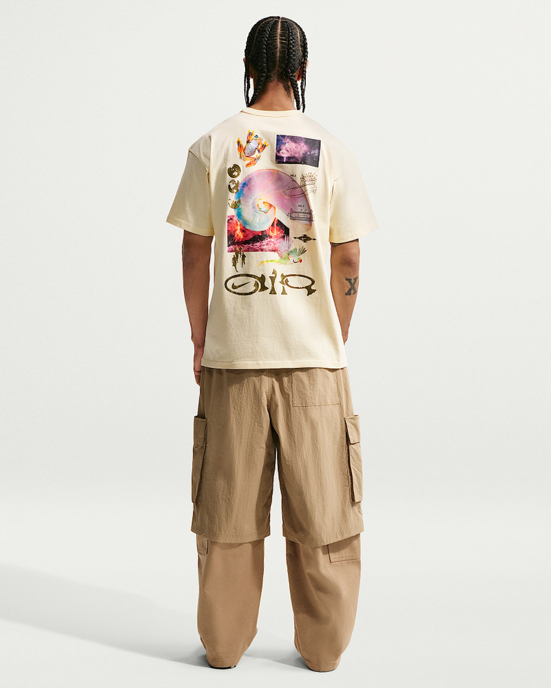 Nike Sportswear Premium Essentials T-Shirt 5