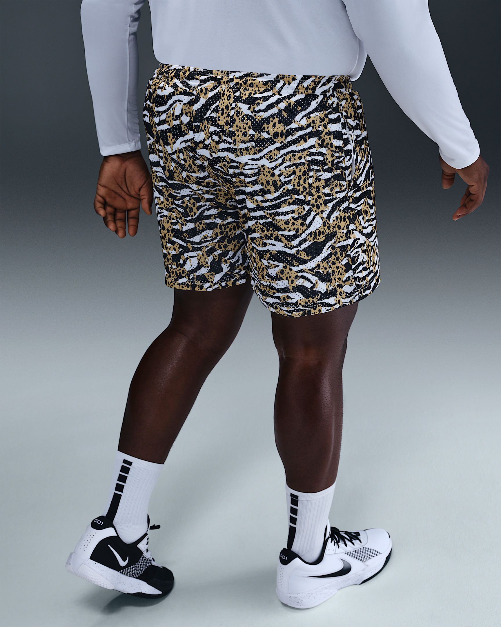 Nike Practice Mesh Men's Dri-FIT 5" Basketball Shorts - 8