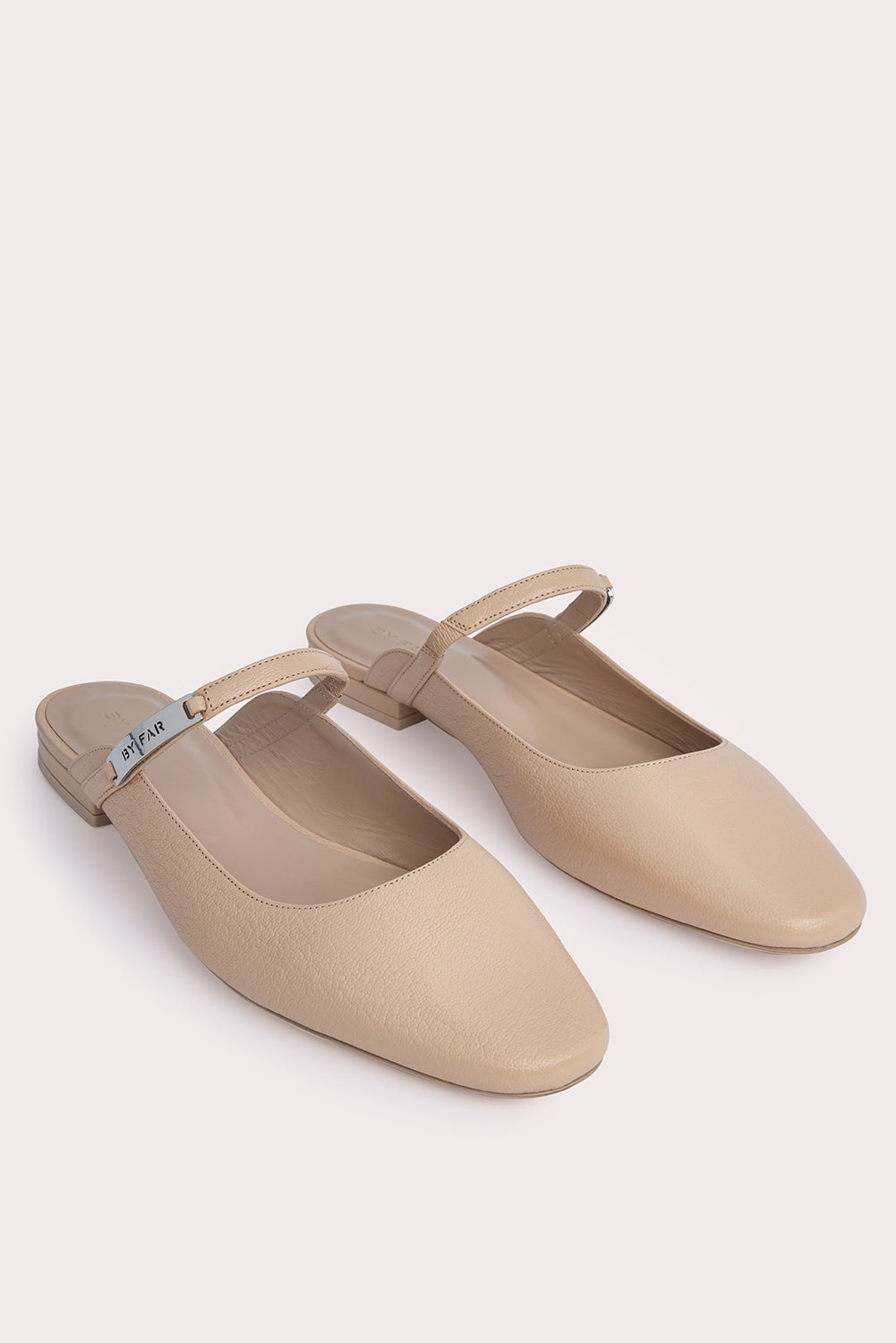 Etta Sand Grained Leather - 3