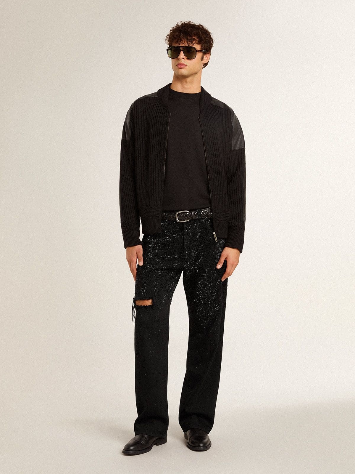 Men's black jeans with a loose fit and gradient effect all-over crystals - 3