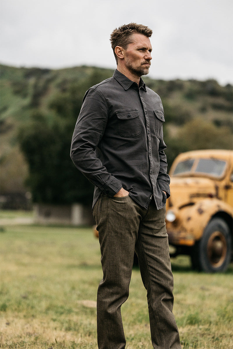 HIROSHI KATO The Brace Stretch Oxford - Charcoal outlook