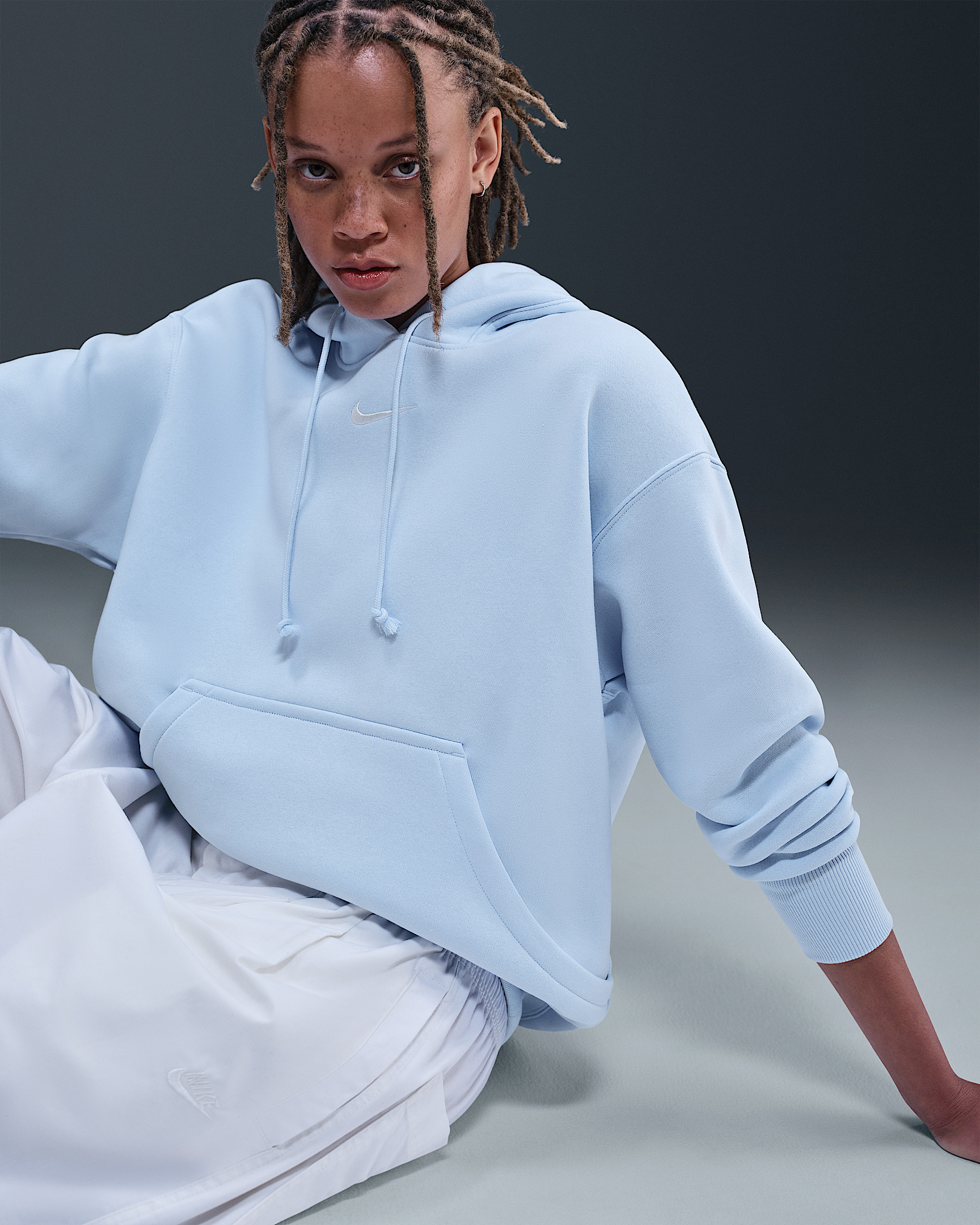 Nike Sportswear Phoenix Fleece Women's Oversized Pullover Hoodie - 3