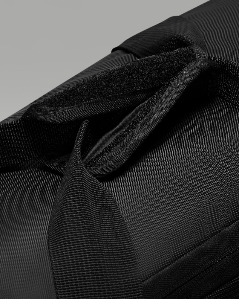 Jordan Element Duffel (68.8L) 8
