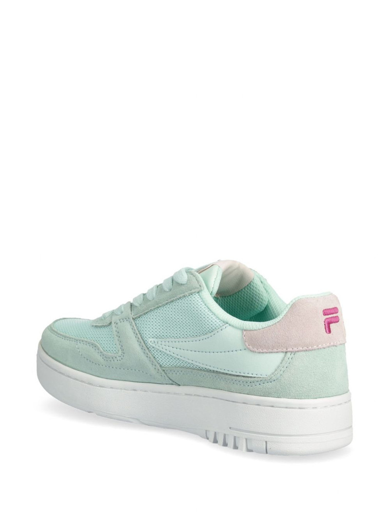 logo-patch sneakers 3