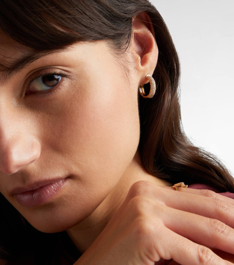 STONE AND STRAND Keepsake 14kt gold huggie earrings with diamonds outlook