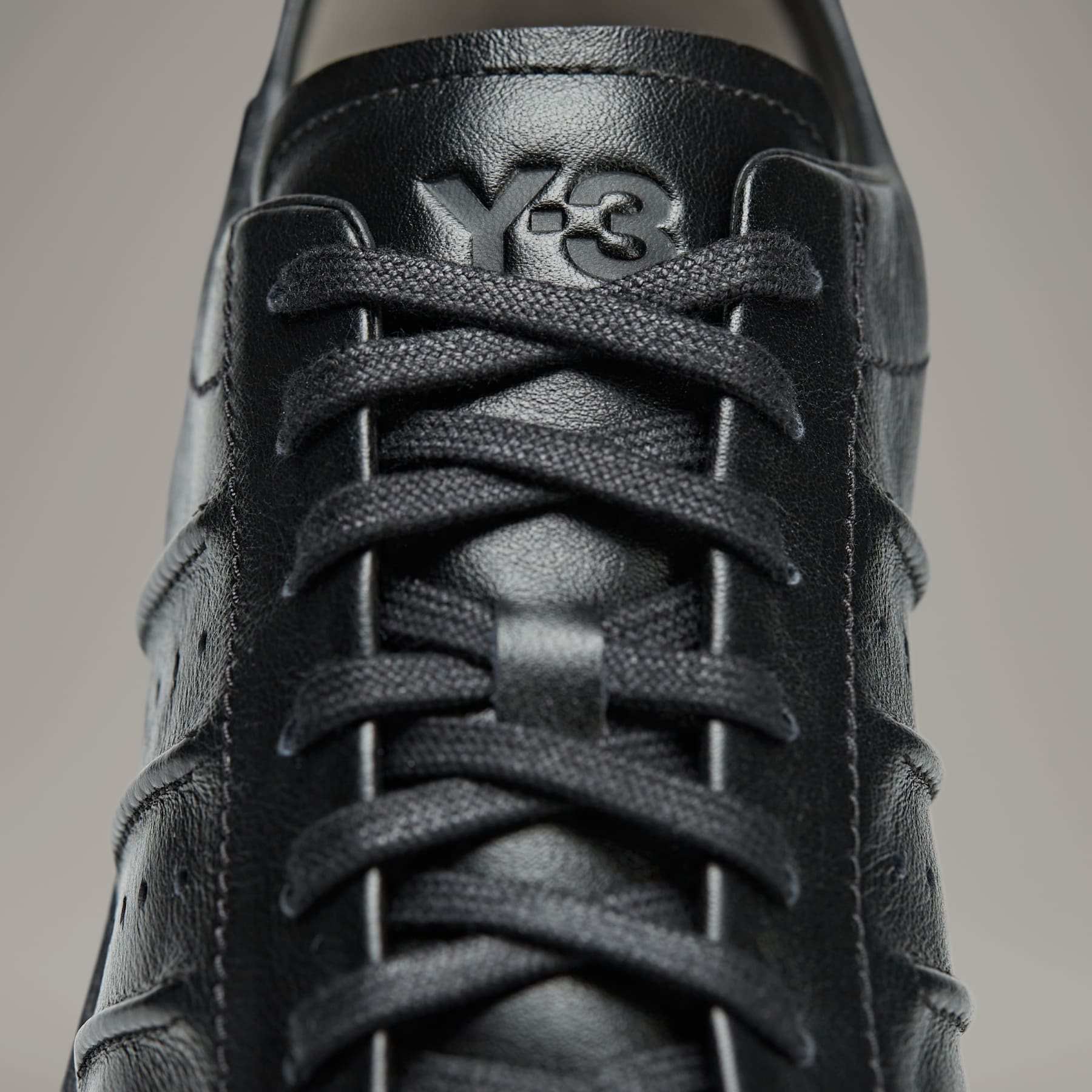 Y-3 Superstar - 10