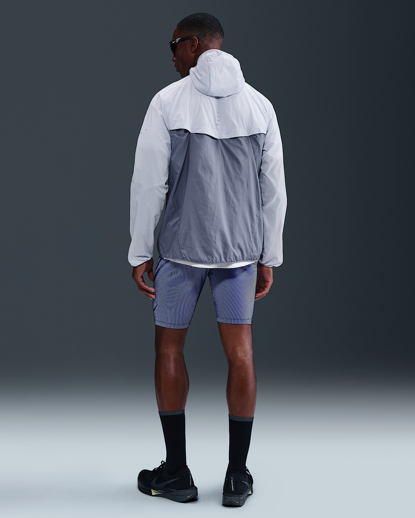 Nike Stride Men's Repel UV Running Jacket - 5