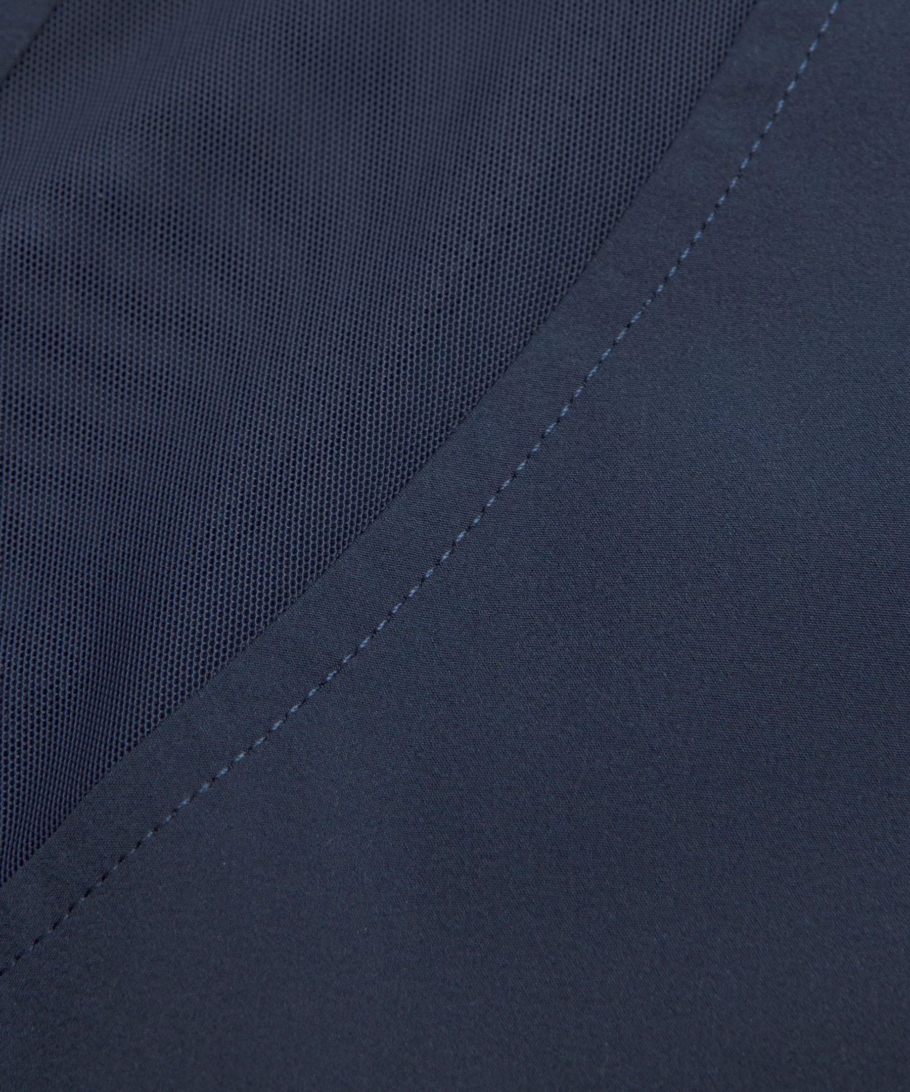 Mesh-Ventilated Tennis Jacket - 9
