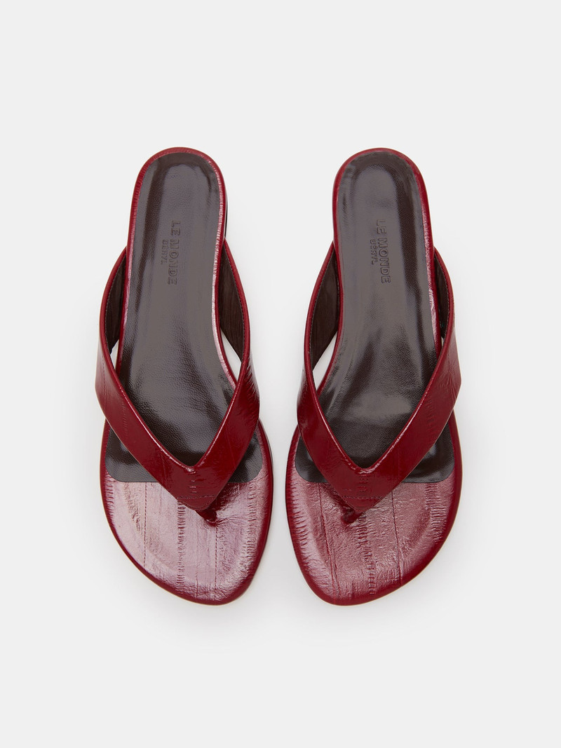 Flat Thong Sandal / Oxblood Leather Eel Effect 3