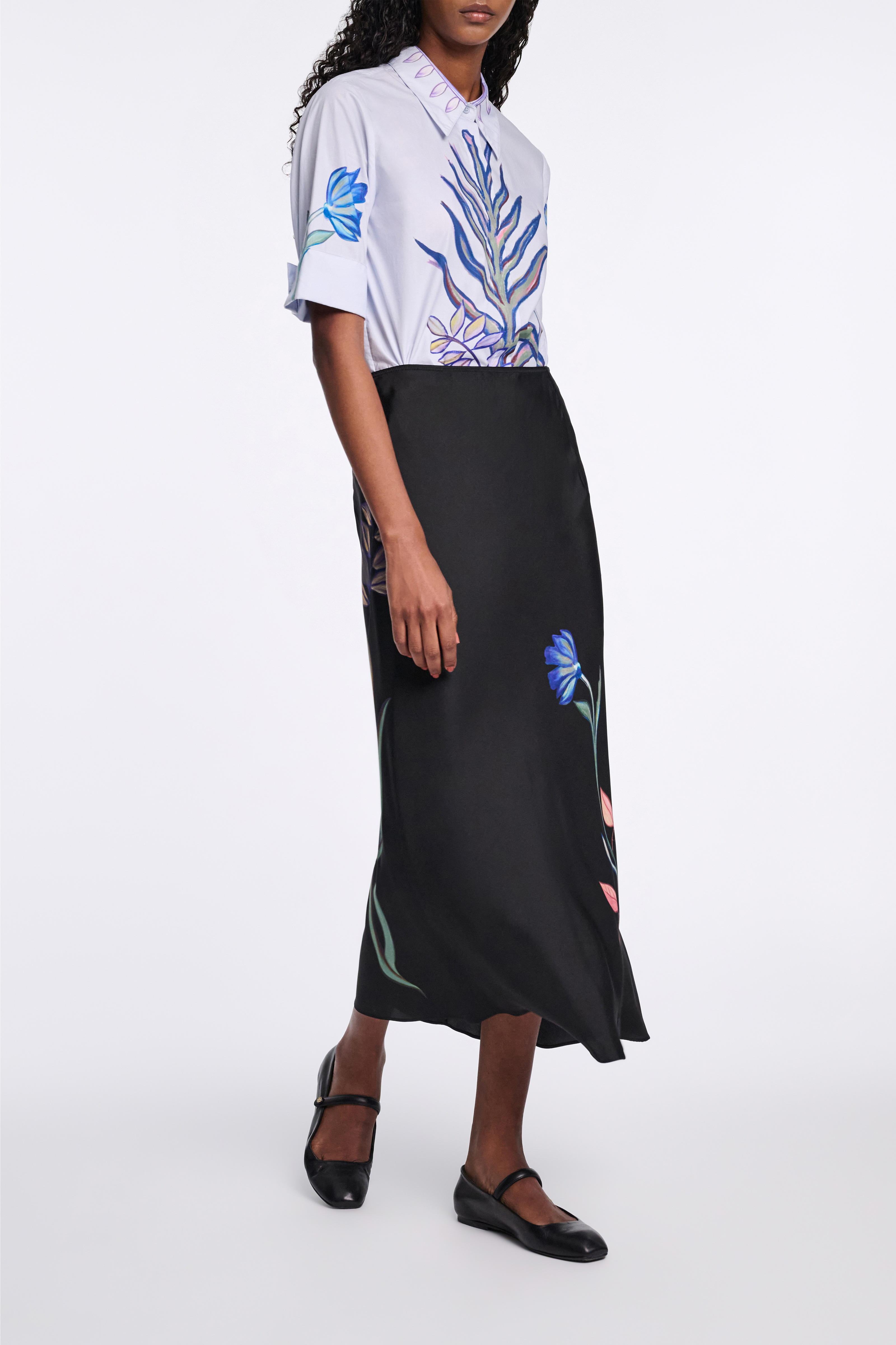 FLORAL EMBRACE blouse - 2