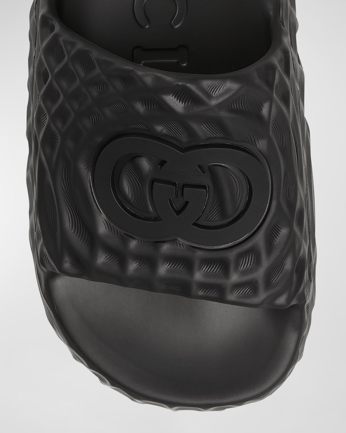 GUCCI Men's Water Ripple Textured Rubber Pool Slides