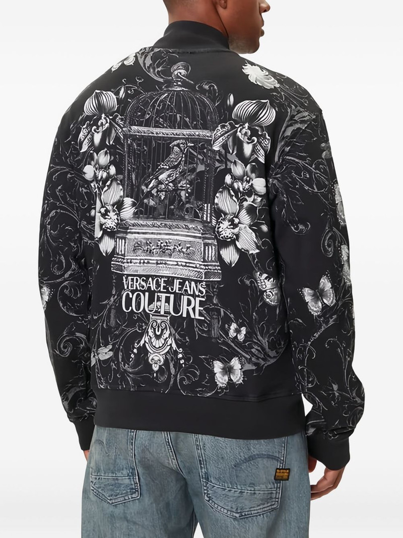 zip-up bomber jacket 3