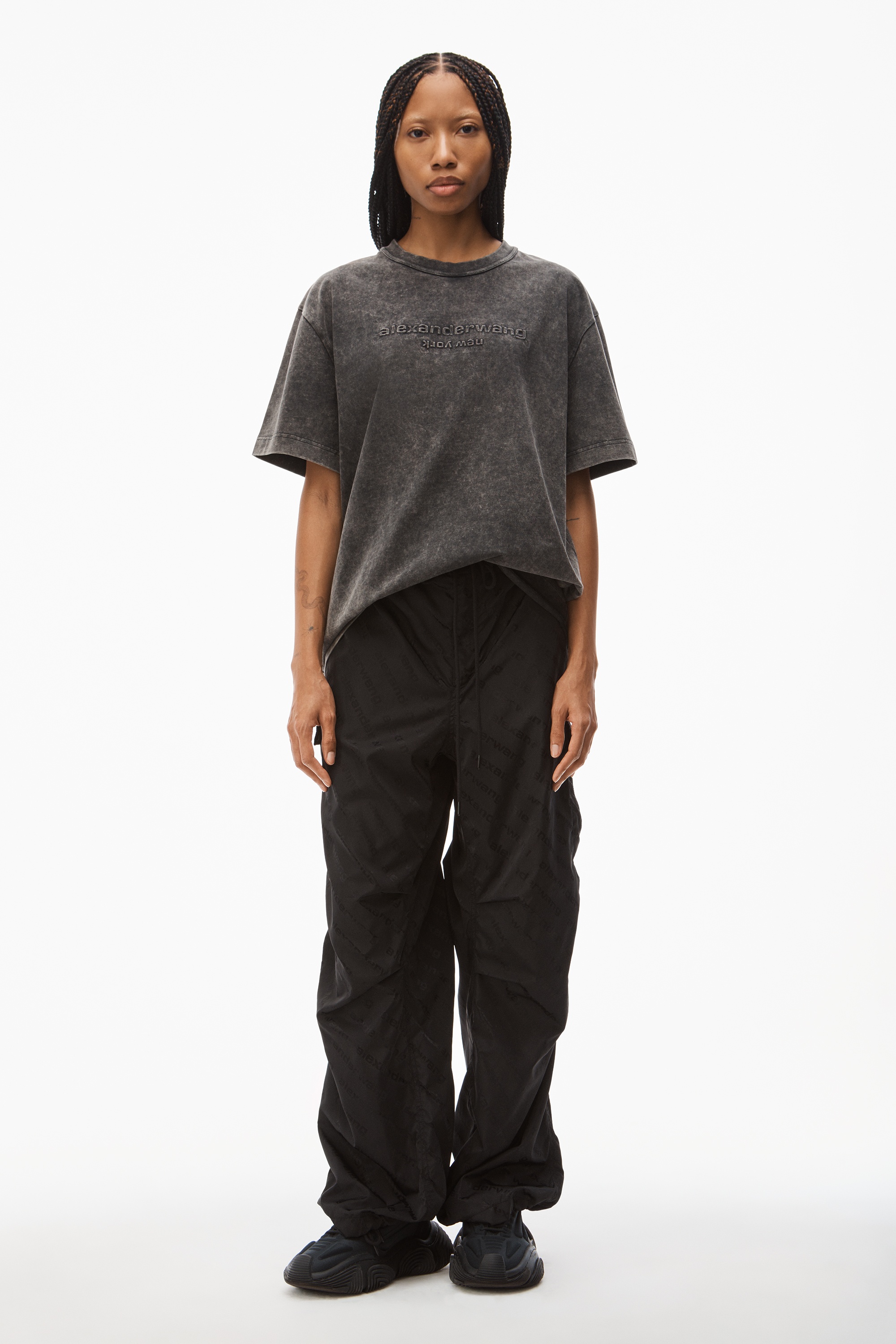 EMBOSSED LOGO TEE IN COMPACT JERSEY - 6