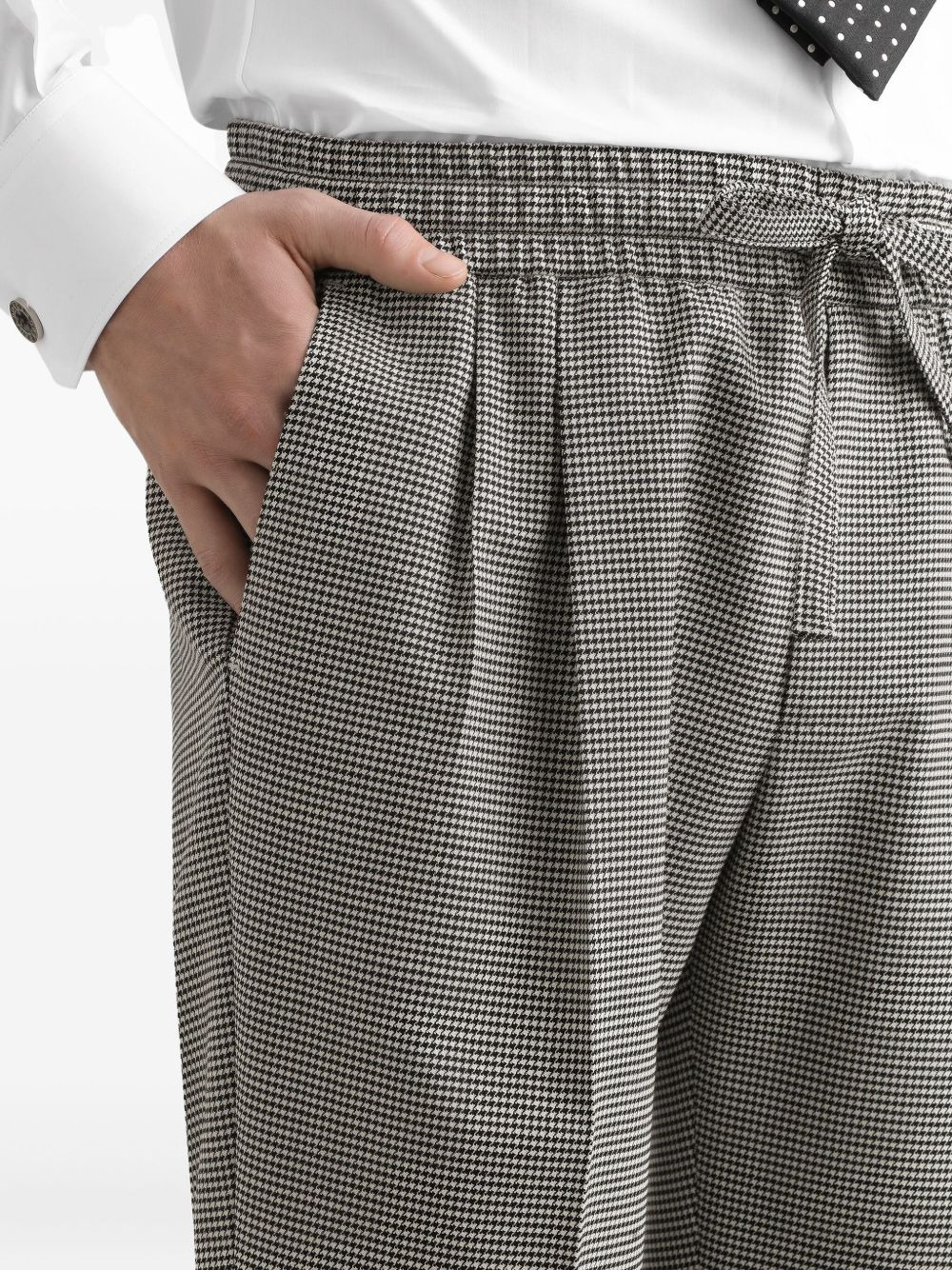 houndstooth pleat-detail trousers - 4