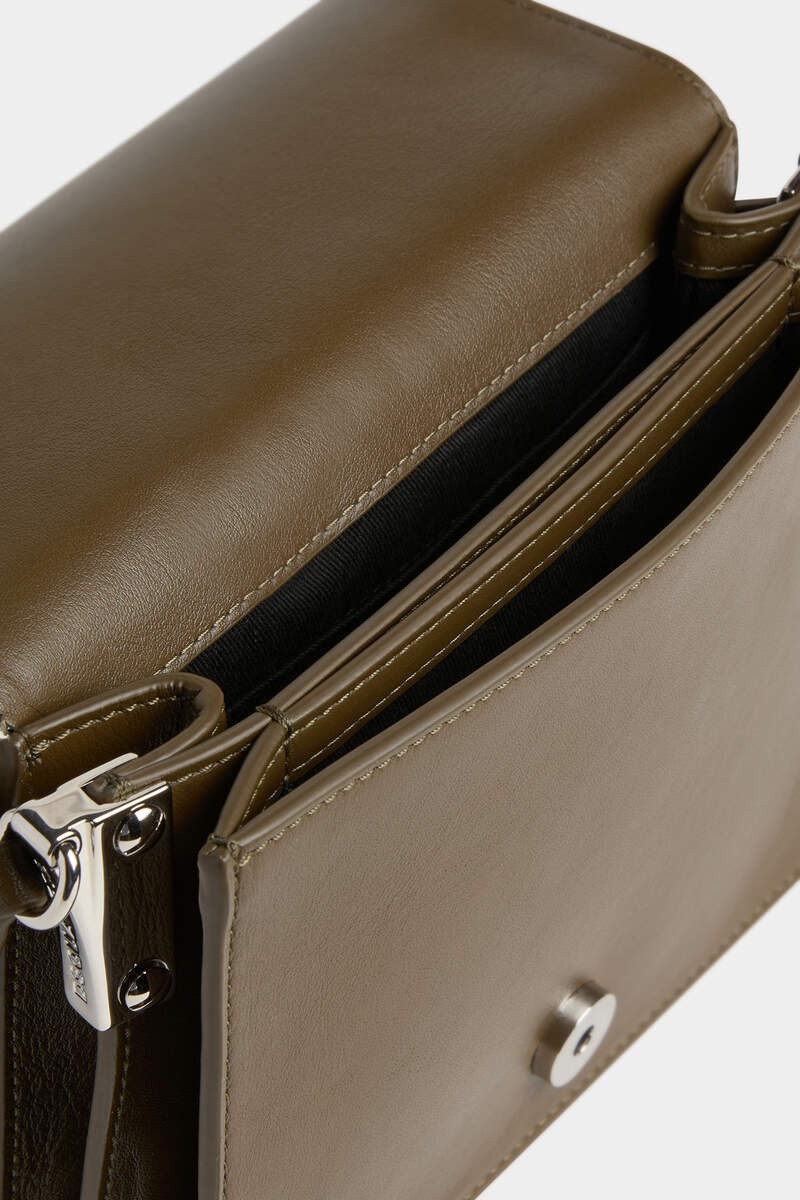 D2 STATEMENT SHOULDER BAG 5
