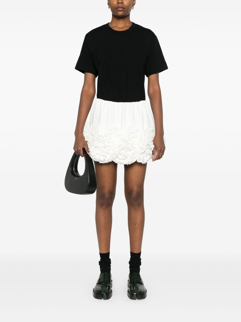 Comme des Garçons PLAY signature heart-patch T-shirt outlook