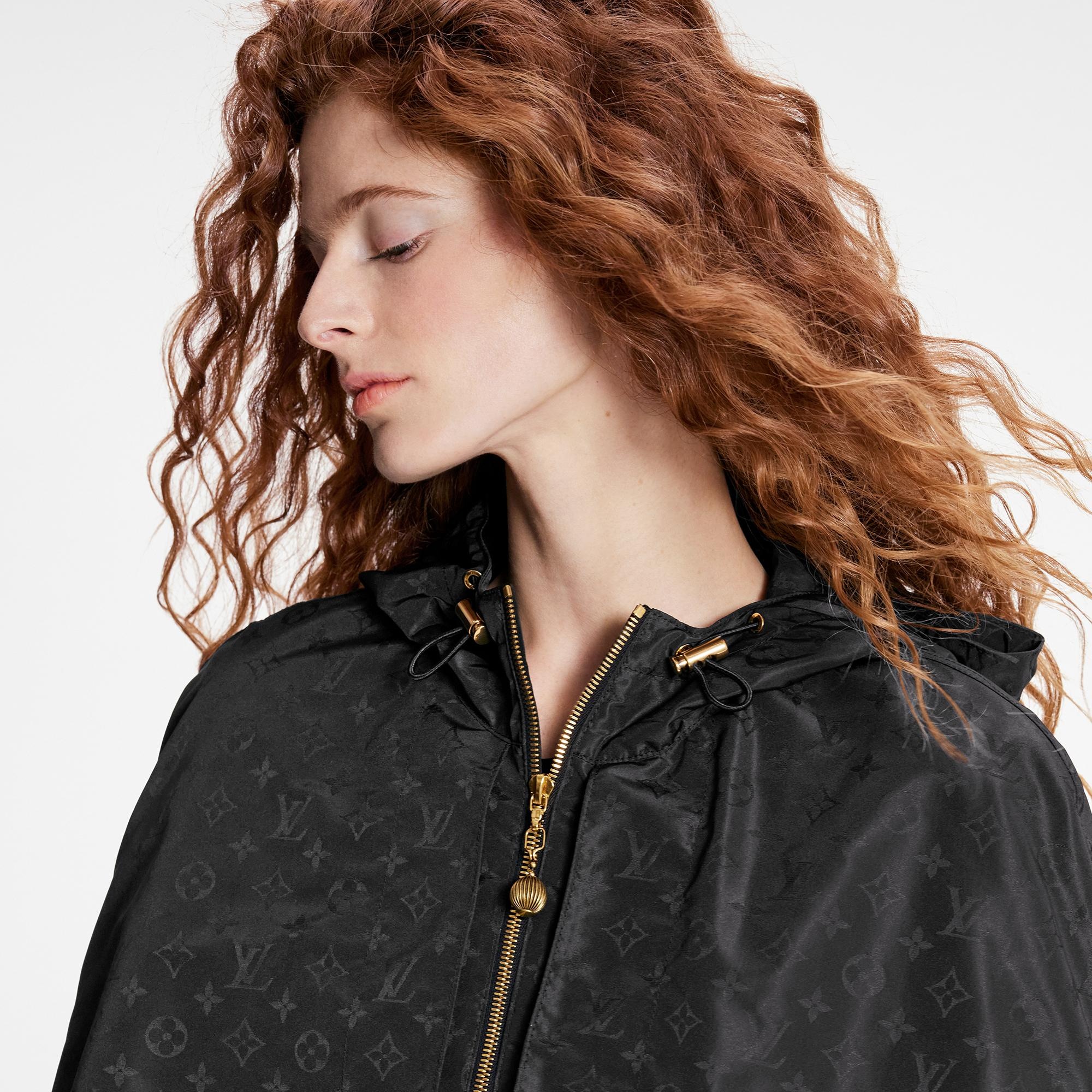 Sleeveless Parka Cape - 3