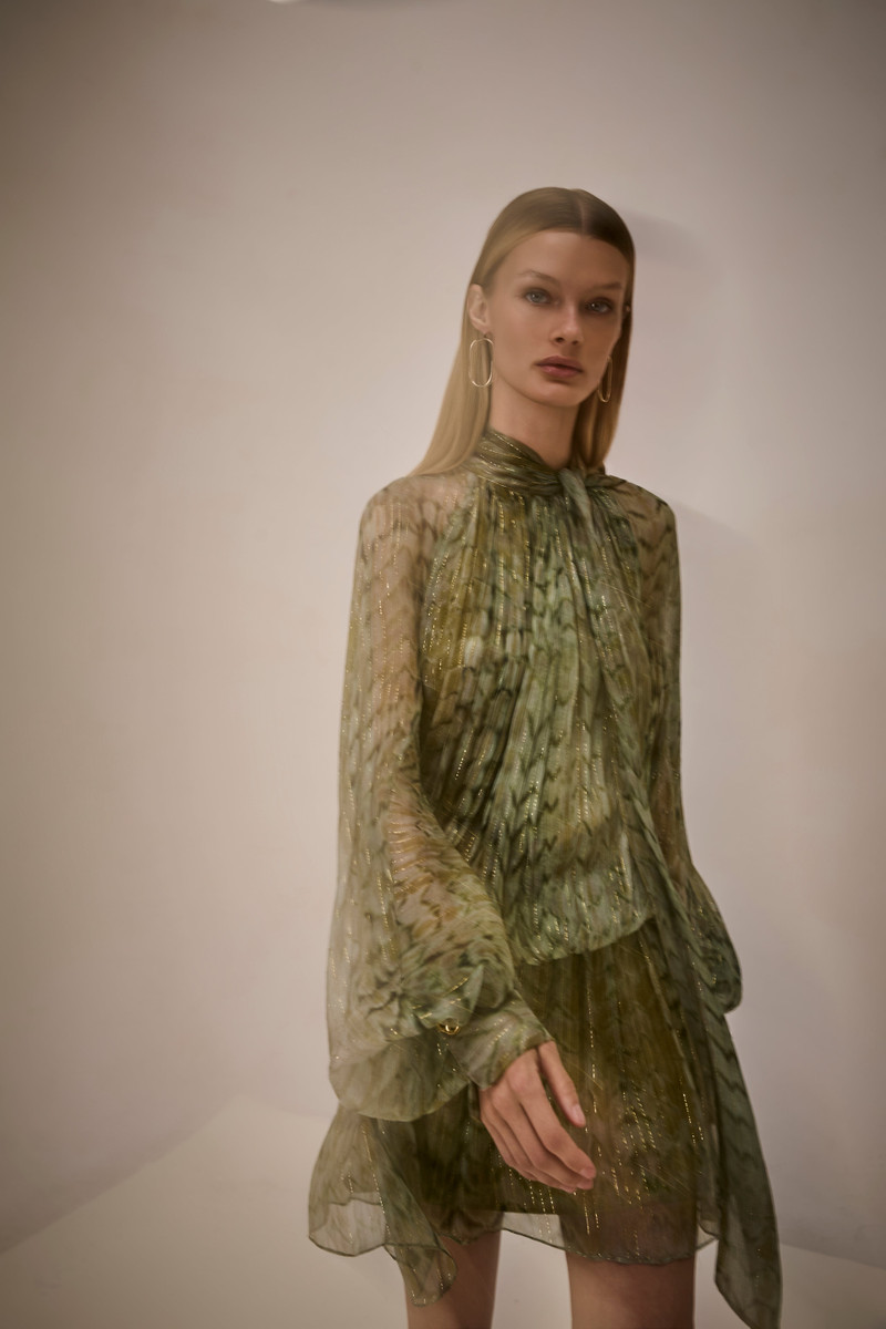 ALEXIS HAILEY DRESS outlook