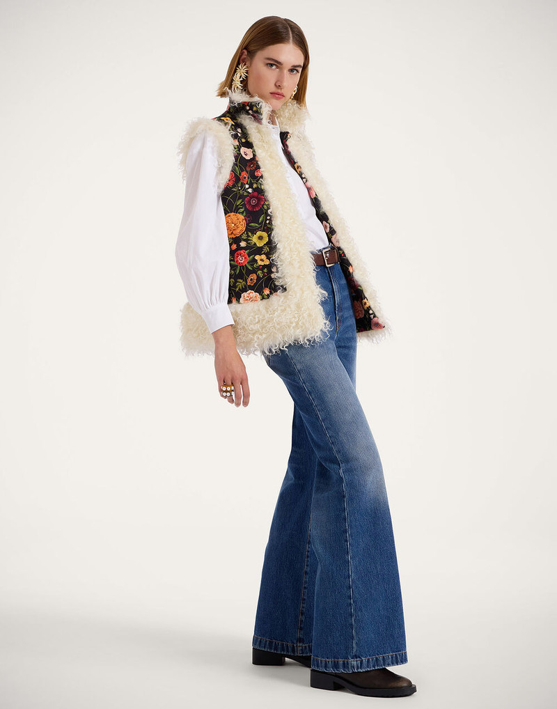 Sleeveless Folk Jacket 9