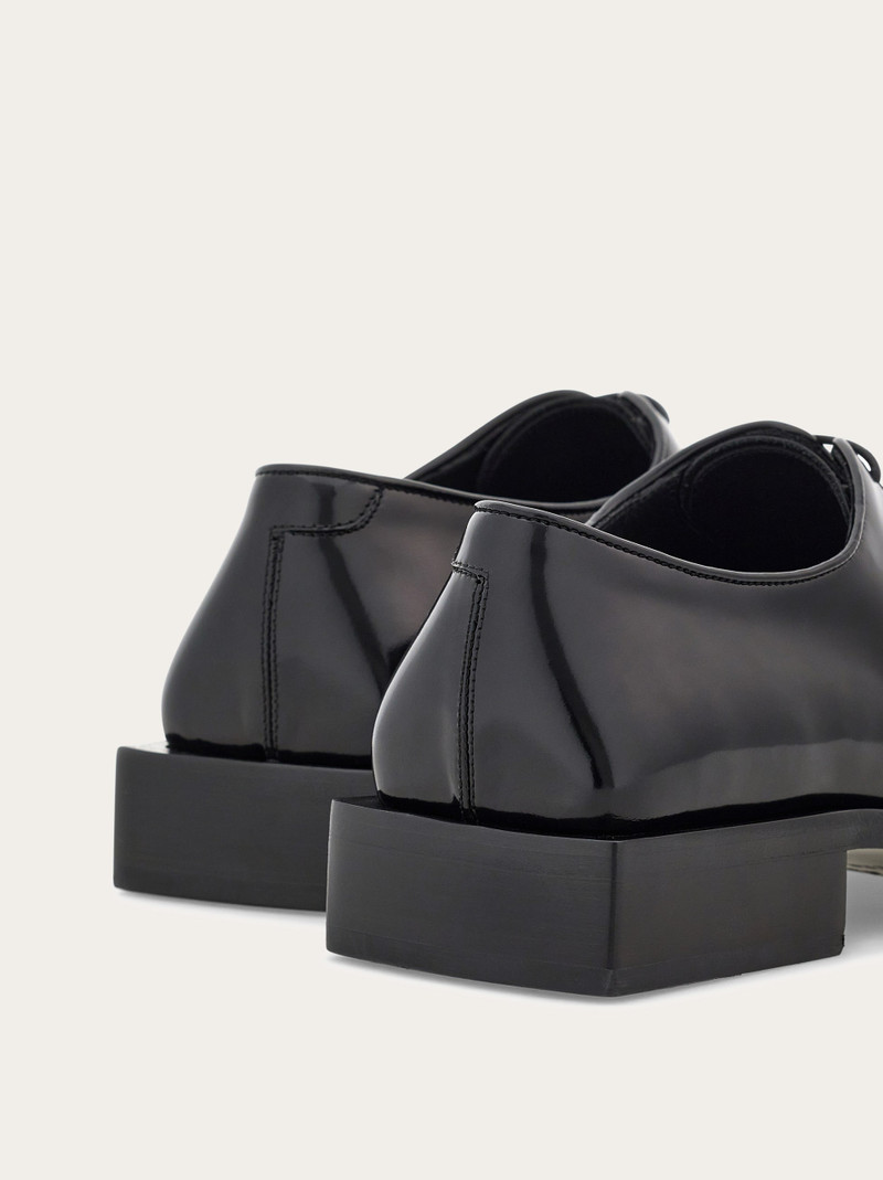 FERRAGAMO Oxford with covered lacing outlook