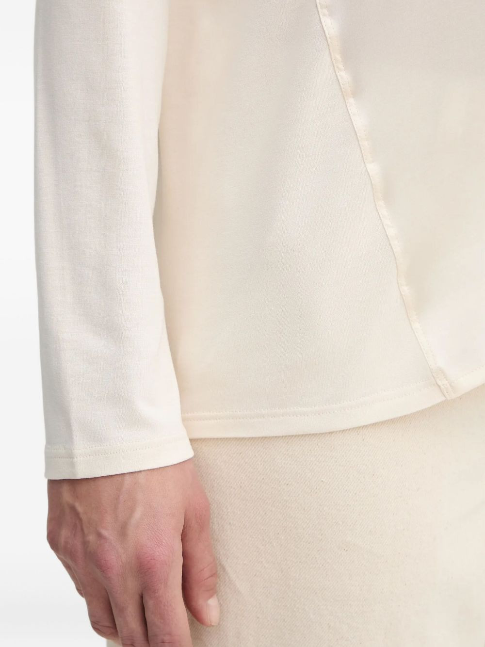 long-sleeved round-neck T-shirt - 5
