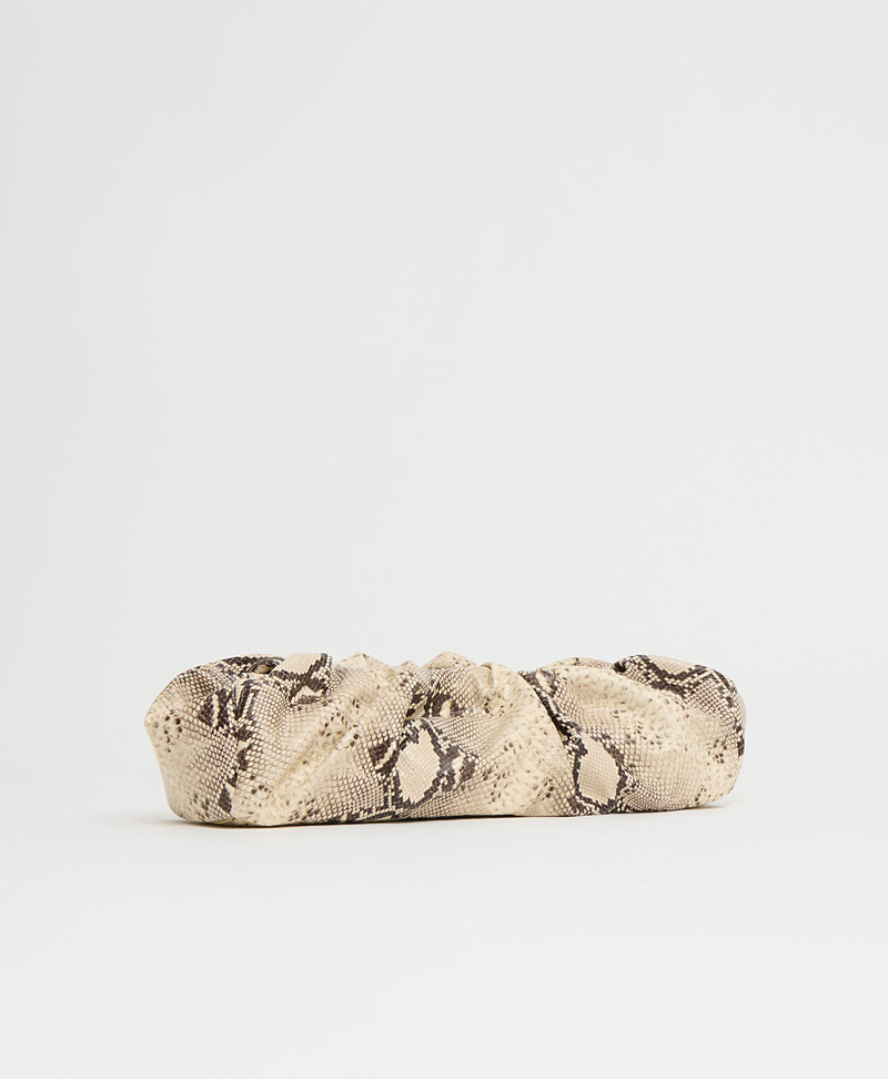 Mansur Gavriel CLOUD BAGUETTE outlook