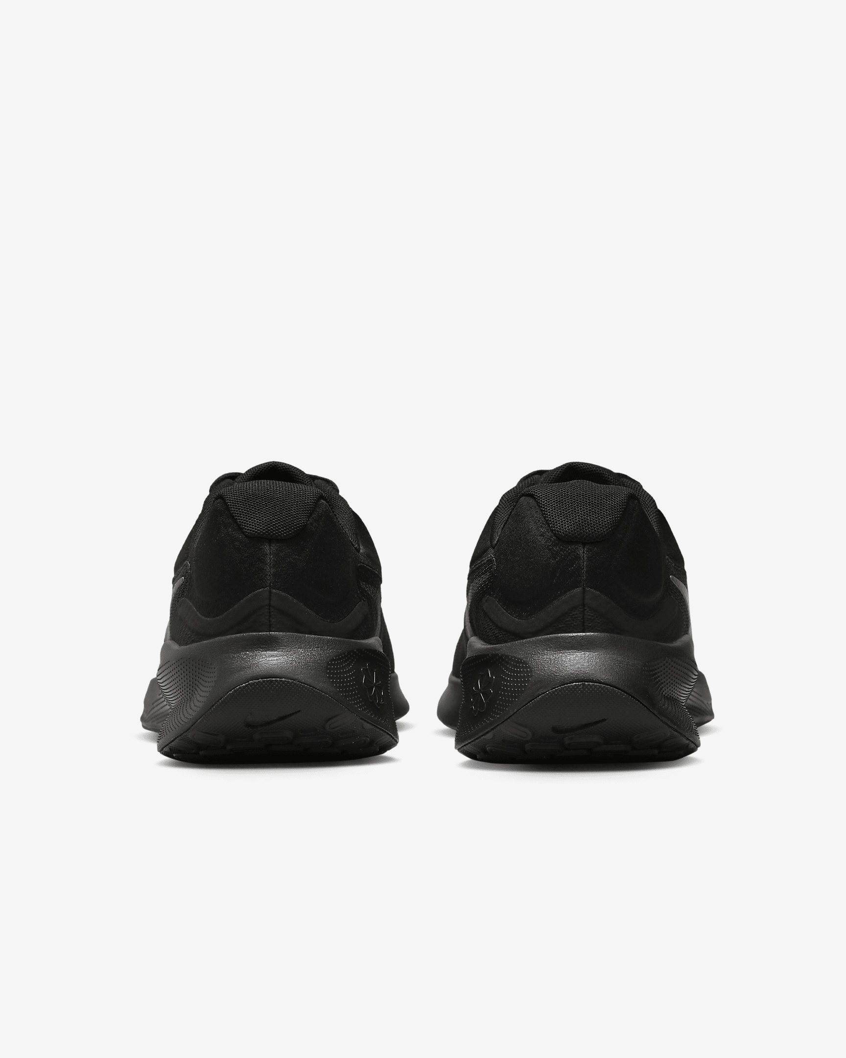 Nike Men's Revolution 7 Road Running Shoes (Extra Wide) - 6