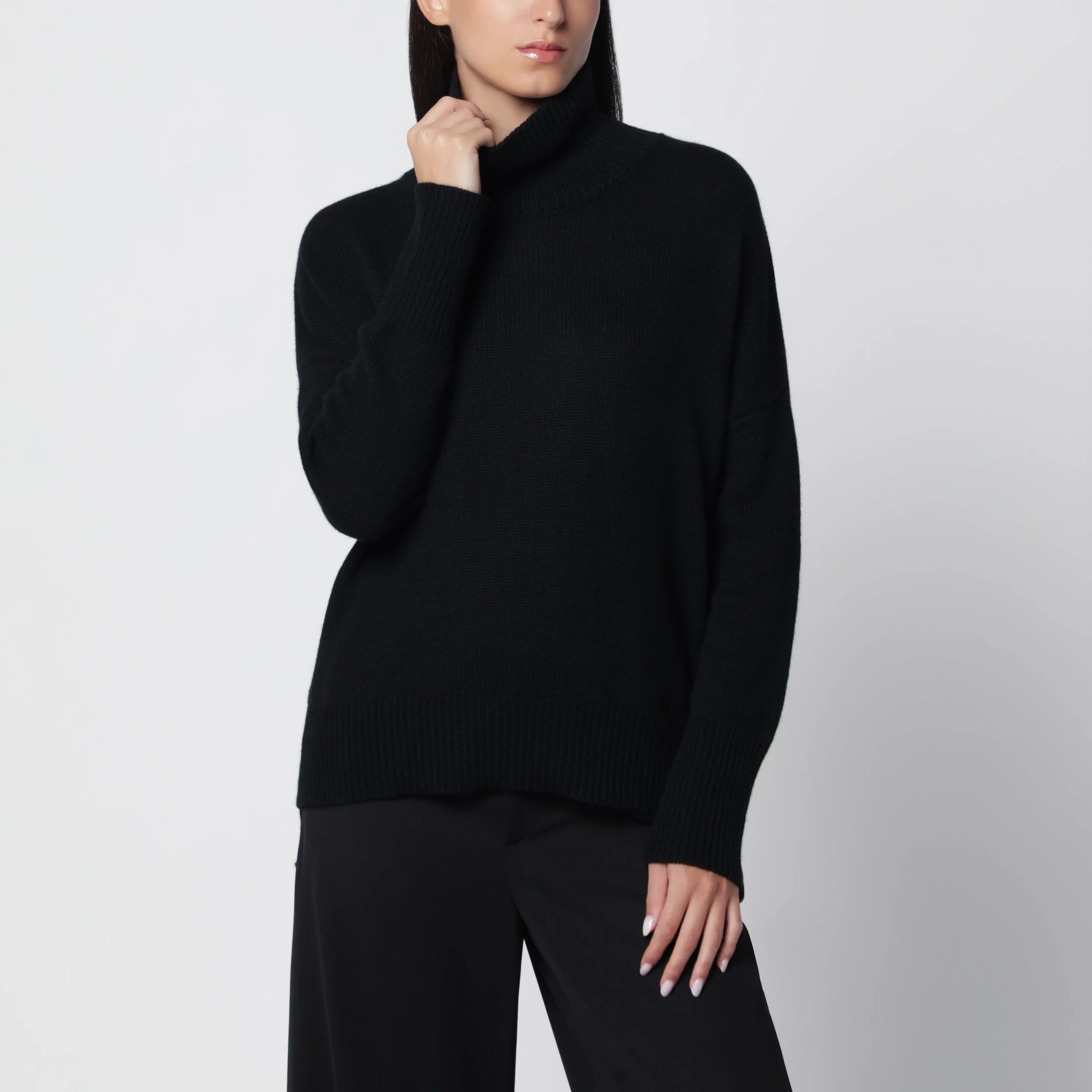 Heidi turtleneck sweater in black cashmere - 1