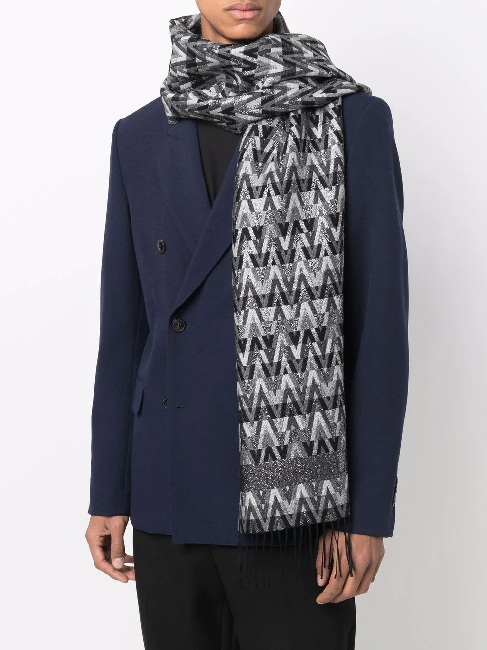 V optical logo fringed scarf - 2