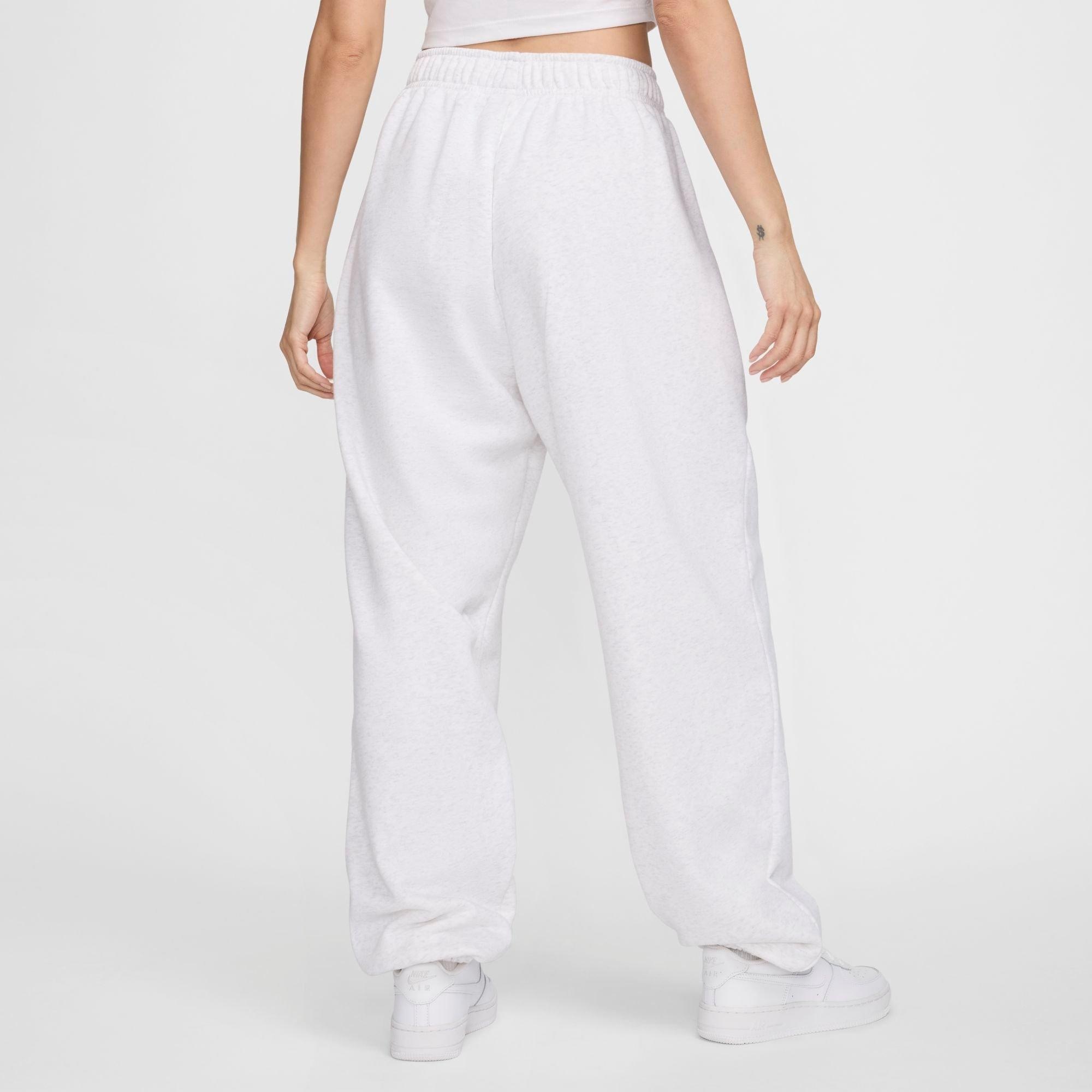 WOMEN'S NIKE SPORTSWEAR CLUB FLEECE MID-RISE OVERSIZED SWEATPANTS - 3