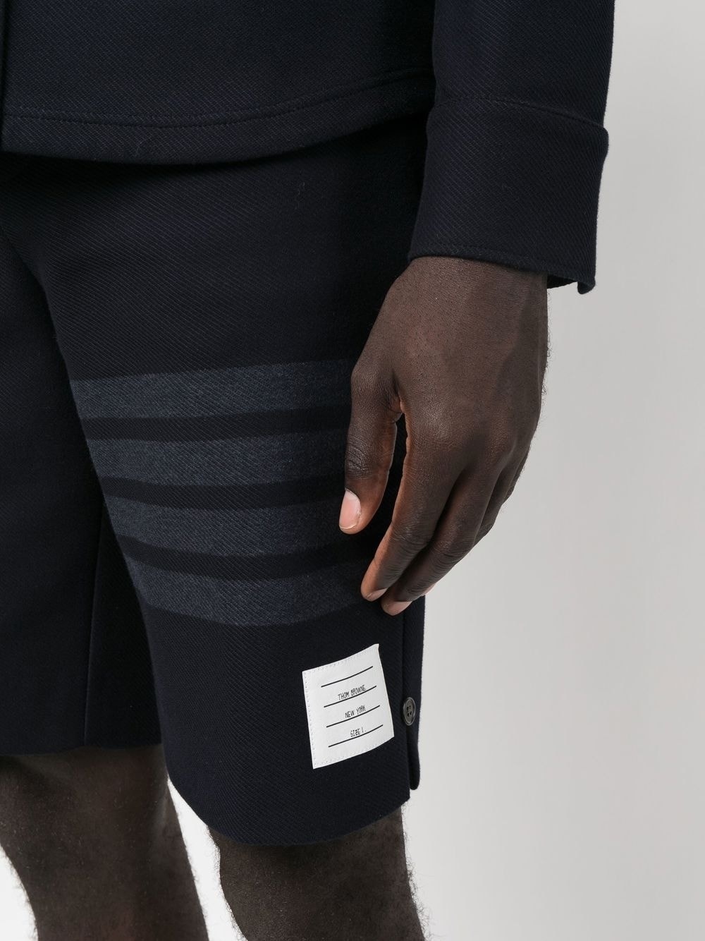 4-Bar striped shorts - 5