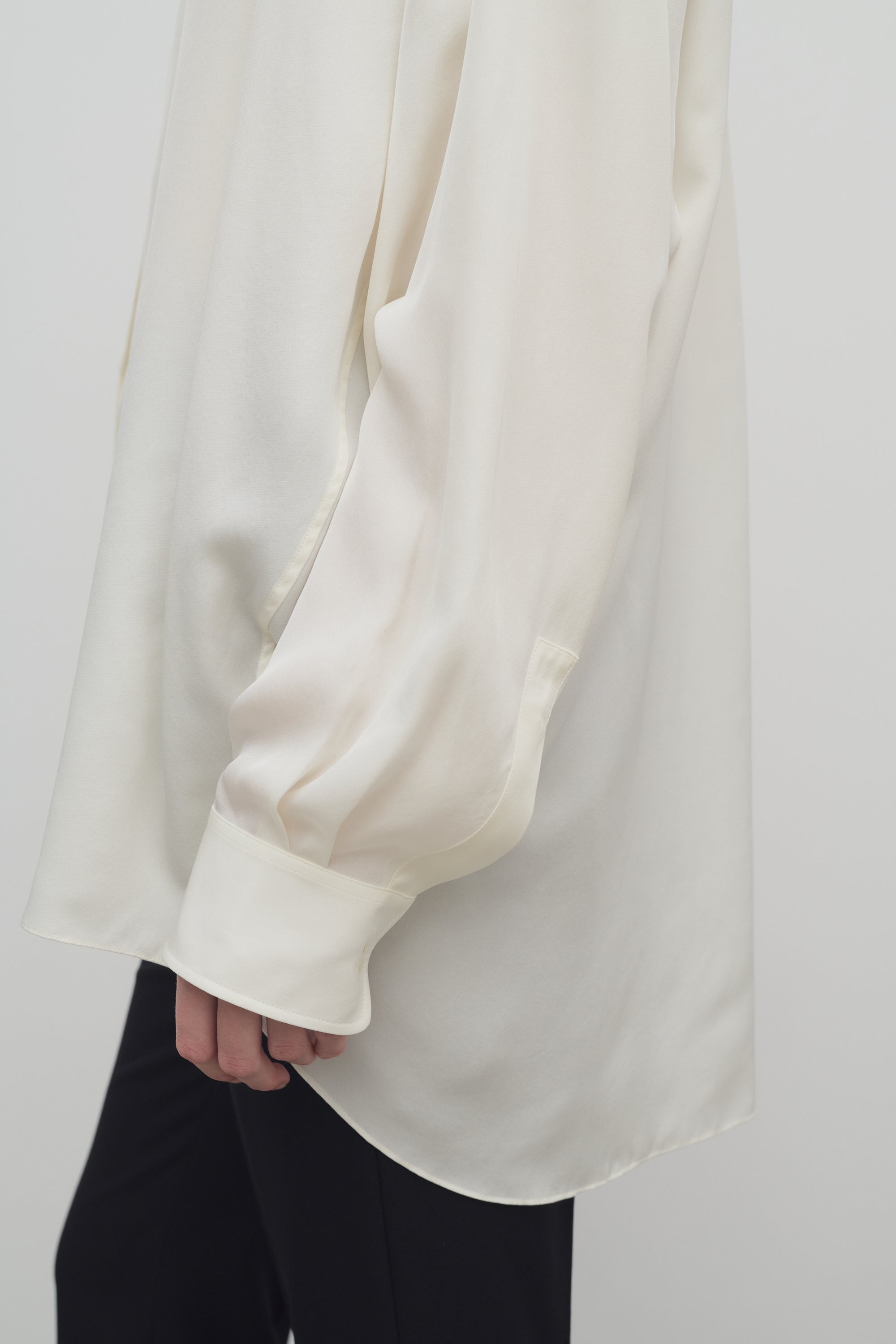 Caster Shirt in Silk - 6
