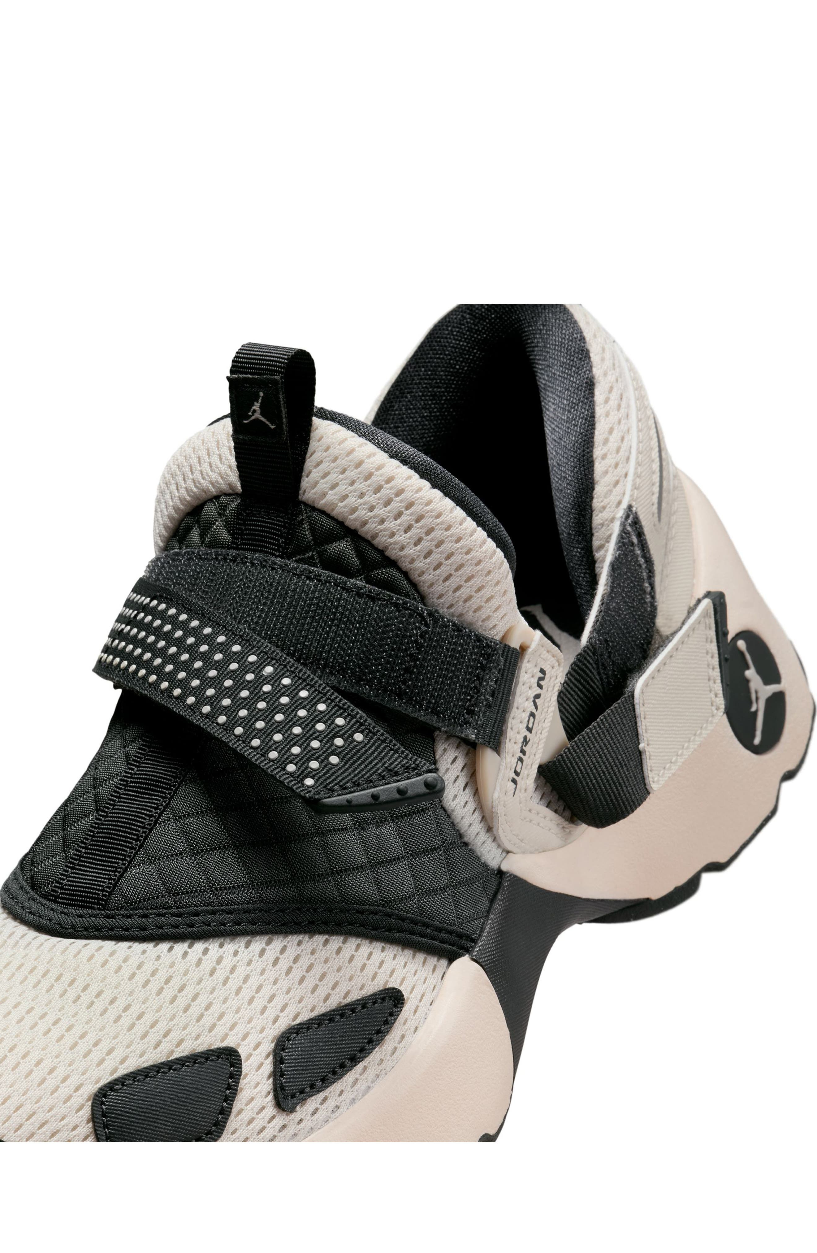 Jordan Trunner LX Sneaker in Light Brown/Anthracite at Nordstrom - 7