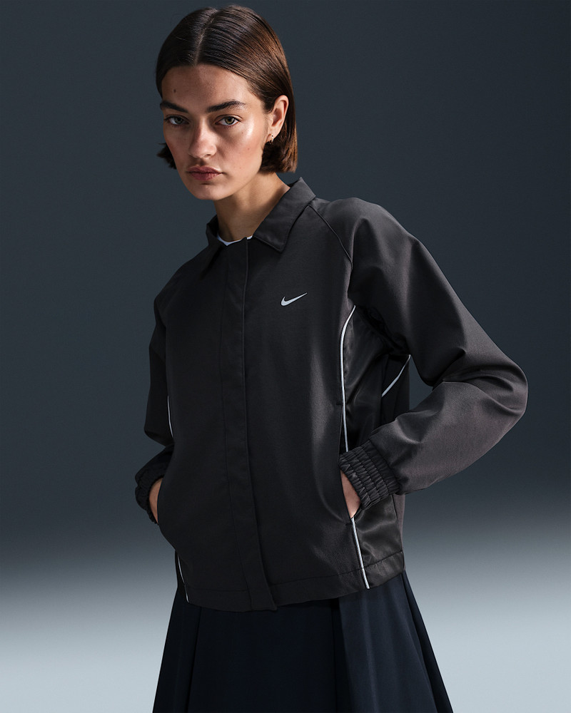 Nike Sportswear Women's Woven Jacket 1
