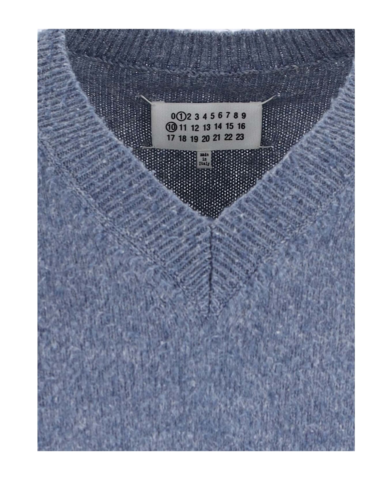 'four Stitches' Sweater - 4