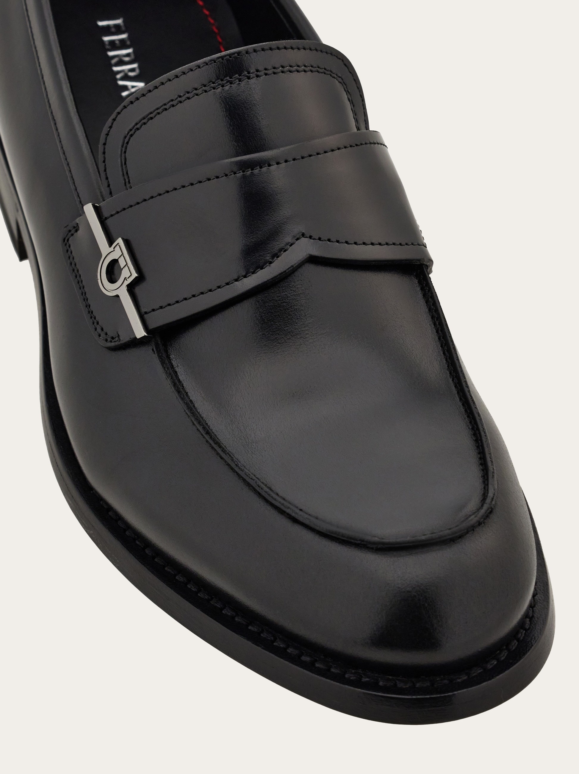 Penny loafer with Gancini ornament - 7
